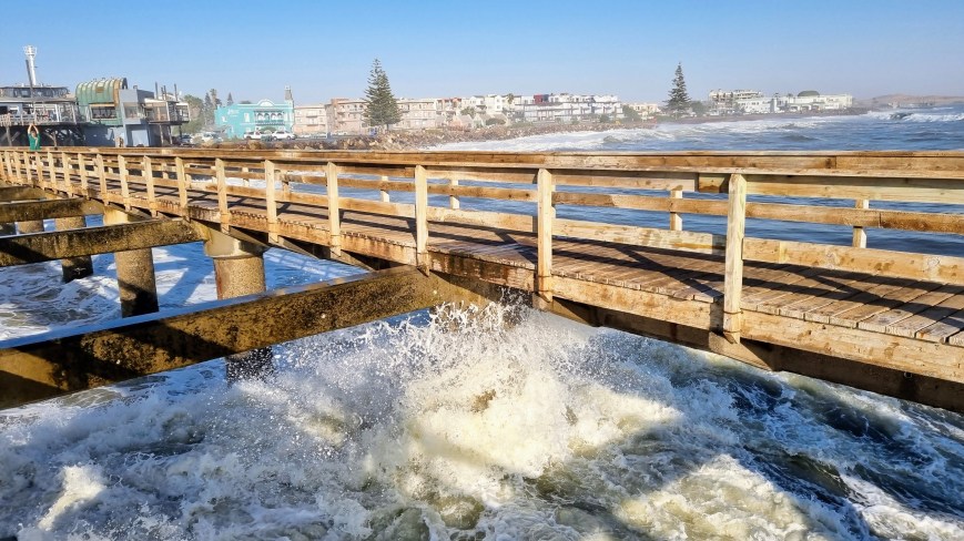 Une jetée sur l’océan