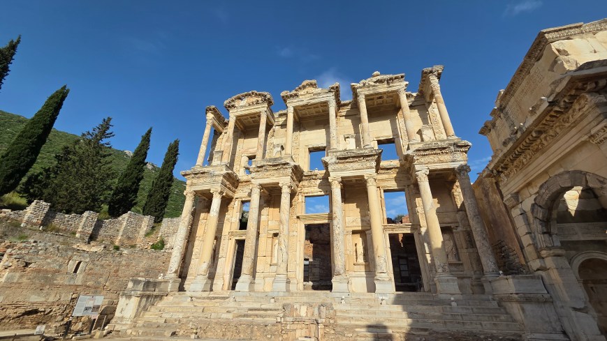 Ephèse, à la croisée des mondes