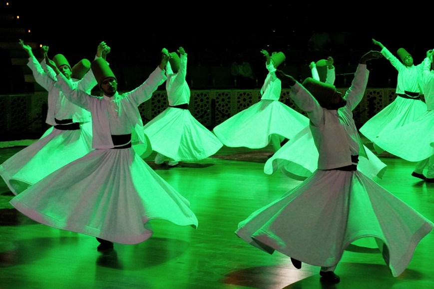 Konya, les danseurs célestes