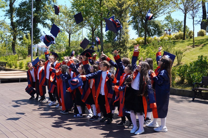 Trabzon, Batoumi, les frontières