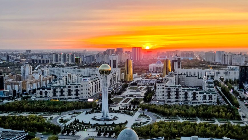 Au bout des rails, Astana